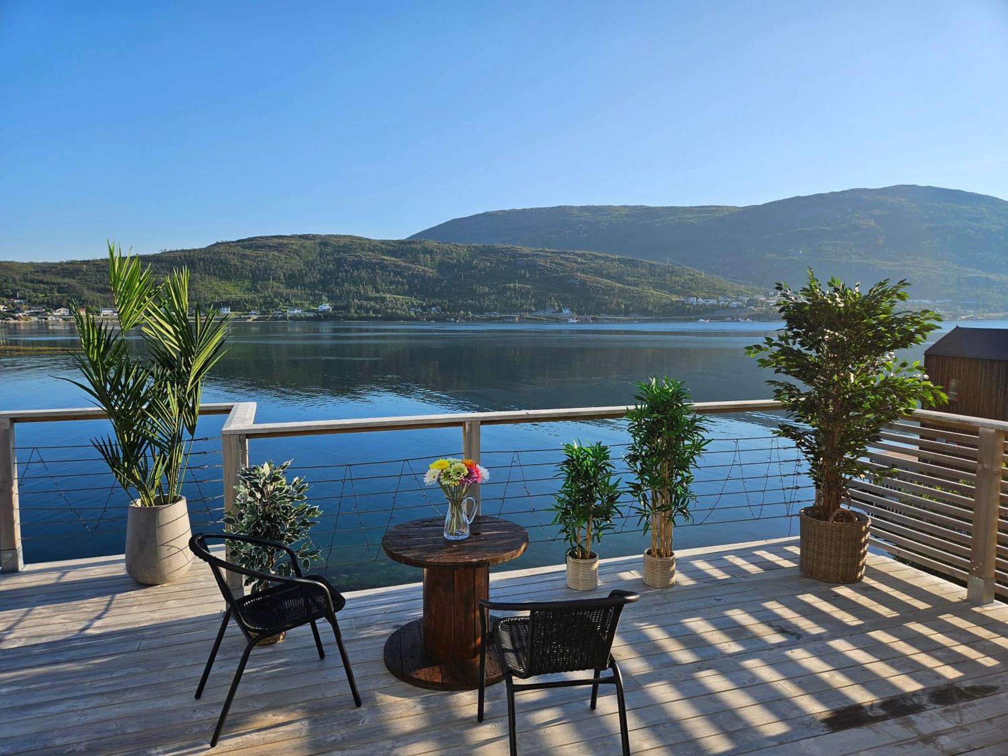 Вілла Kaldfjord Sea House Тромсе Номер фото